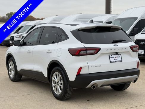 Used 2025 Ford Escape Active image 6