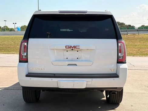 Used 2017 GMC Yukon SLT w/ Premium Edition RWD image 4