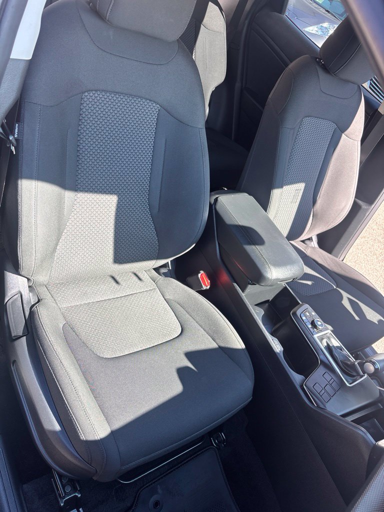 Used 2023 Kia Sportage LX FWD image 31
