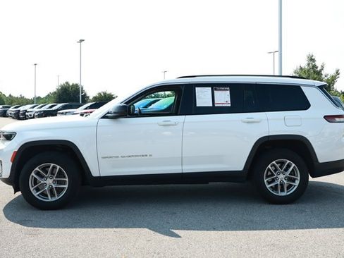 Used 2023 Jeep Grand Cherokee L Laredo w/ Luxury Tech Group I AWD/4WD image 9