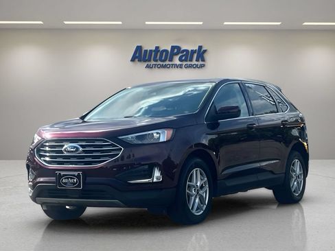 Certified 2022 Ford Edge SEL w/ Convenience Package AWD/4WD image 2
