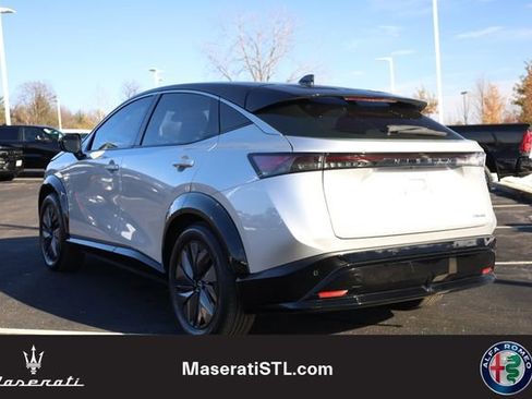 Used 2023 Nissan Ariya FWD image 6