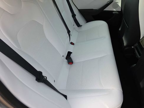 Used 2024 Tesla Model 3 Standard Range image 17