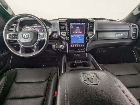 Used 2023 RAM 1500 Laramie AWD/4WD image 18