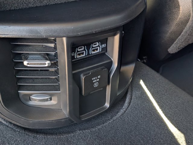 Used 2024 RAM 2500 Laramie w/ Safety Group AWD/4WD image 15