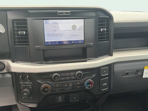 Certified 2025 Ford F350 XL w/ XL Off-Road Package AWD/4WD image 21