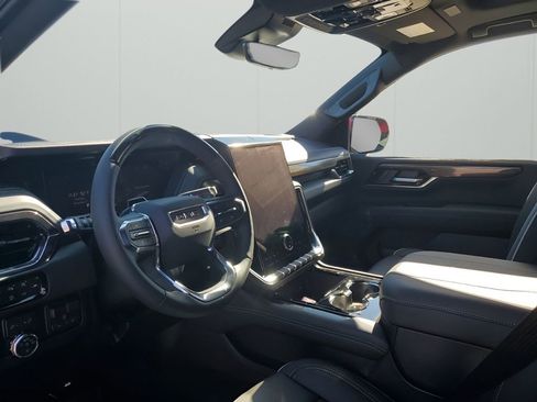 New 2026 GMC Yukon Elevation image 31