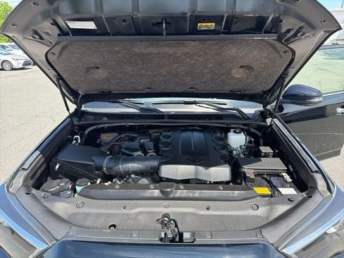 Used 2023 Toyota 4Runner Limited AWD/4WD image 25