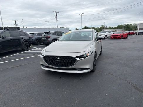 Used 2025 MAZDA MAZDA3 s FWD image 19