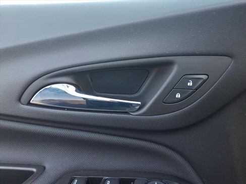 Certified 2023 Chevrolet Equinox RS image 15