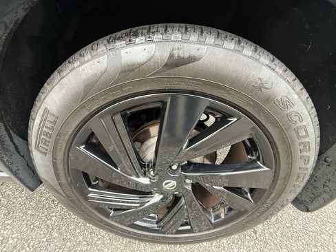 Used 2017 Nissan Murano Platinum w/ Platinum Technology Package image 36