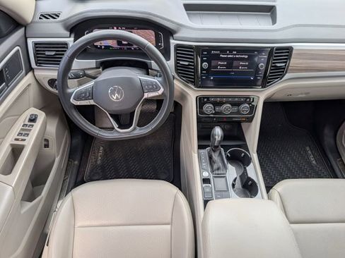 Used 2021 Volkswagen Atlas SEL image 6