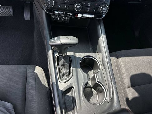Used 2025 Dodge Durango GT RWD image 20