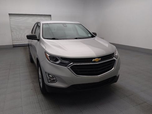Used 2020 Chevrolet Equinox LS w/ LS Convenience Package FWD image 14