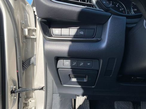 Used 2023 MAZDA CX-30 AWD 2.5 S w/ Premium Package image 14