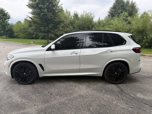 Used 2021 BMW X5 xDrive40i w/ M Sport Package AWD/4WD image 6