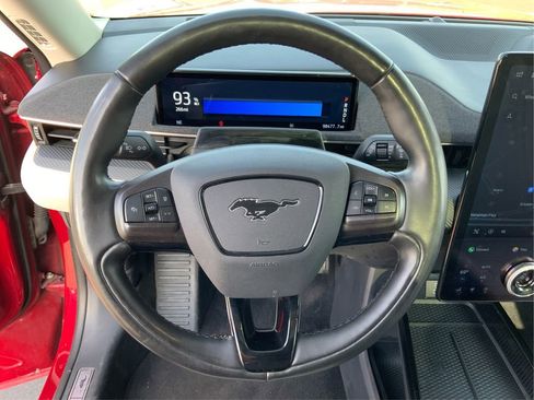 Used 2022 Ford Mustang Mach-E Premium image 19