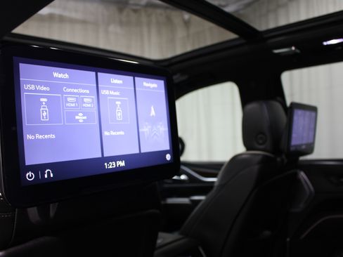 Used 2021 Cadillac Escalade Sport Platinum image 21