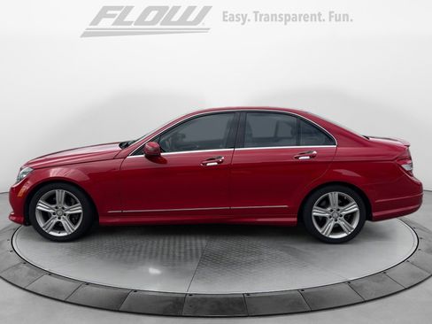 Used 2011 Mercedes-Benz C 350 Sport image 4
