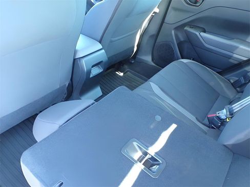 Certified 2025 Subaru Impreza 2.0i image 15