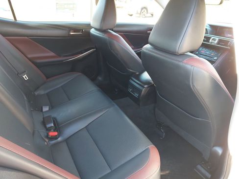 Used 2020 Lexus IS 300 image 11