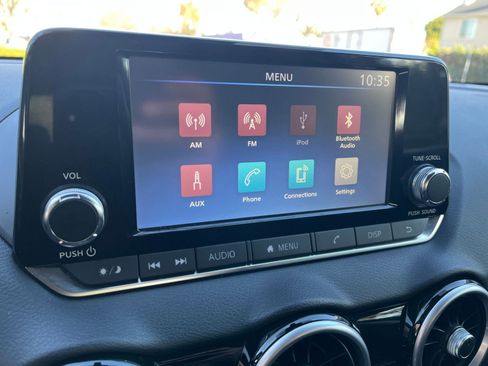 Used 2025 Nissan Sentra S image 21