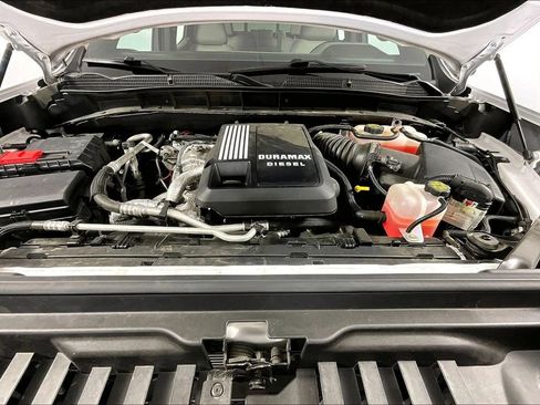 Used 2024 GMC Sierra 1500 SLT w/ SLT Premium Plus Package AWD/4WD image 9