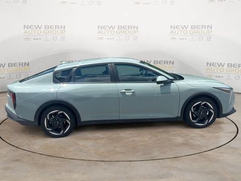 New 2026 Kia K4 EX FWD image 6