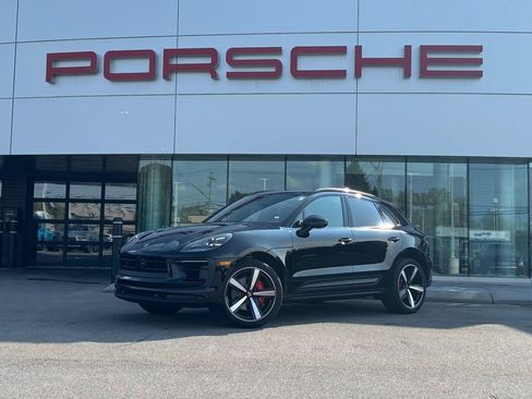 New 2026 Porsche Macan S image 1