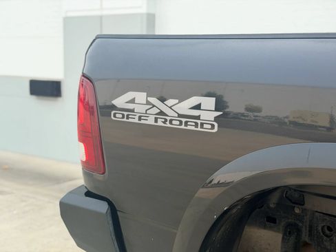 Used 2017 RAM 2500 Laramie w/ Sport Appearance Group AWD/4WD image 35
