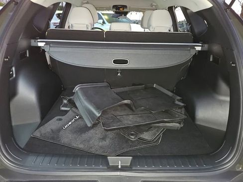 Certified 2025 Hyundai Tucson SE image 14