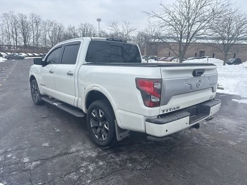 Used 2021 Nissan Titan Platinum Reserve w/ Moonroof Package image 8