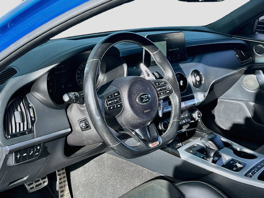 Used 2019 Kia Stinger GT2 AWD/4WD image 9