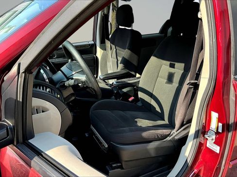 Used 2017 Dodge Grand Caravan SE w/ Power Window Group FWD image 20
