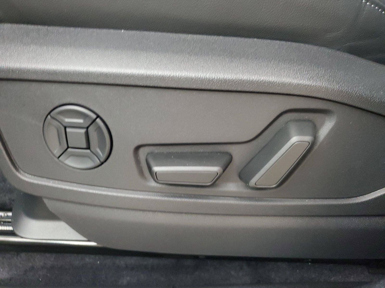 New 2026 Audi Q5 Premium Plus AWD/4WD image 21