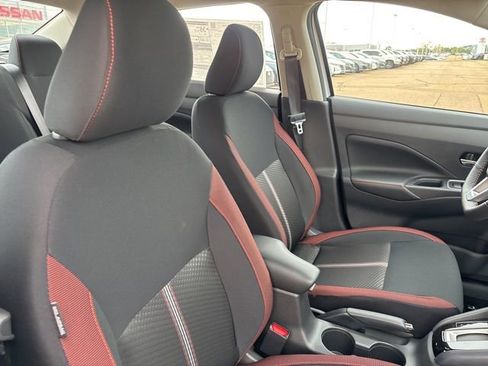 New 2025 Nissan Versa SR image 21