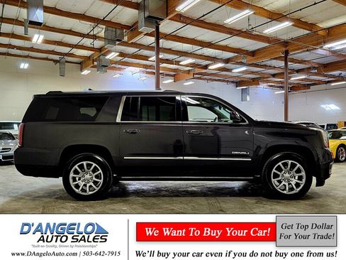 Used 2016 GMC Yukon XL Denali w/ Open Road Package image 10