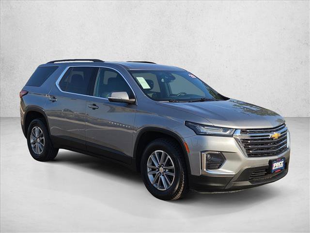 Used 2023 Chevrolet Traverse LT AWD/4WD image 2