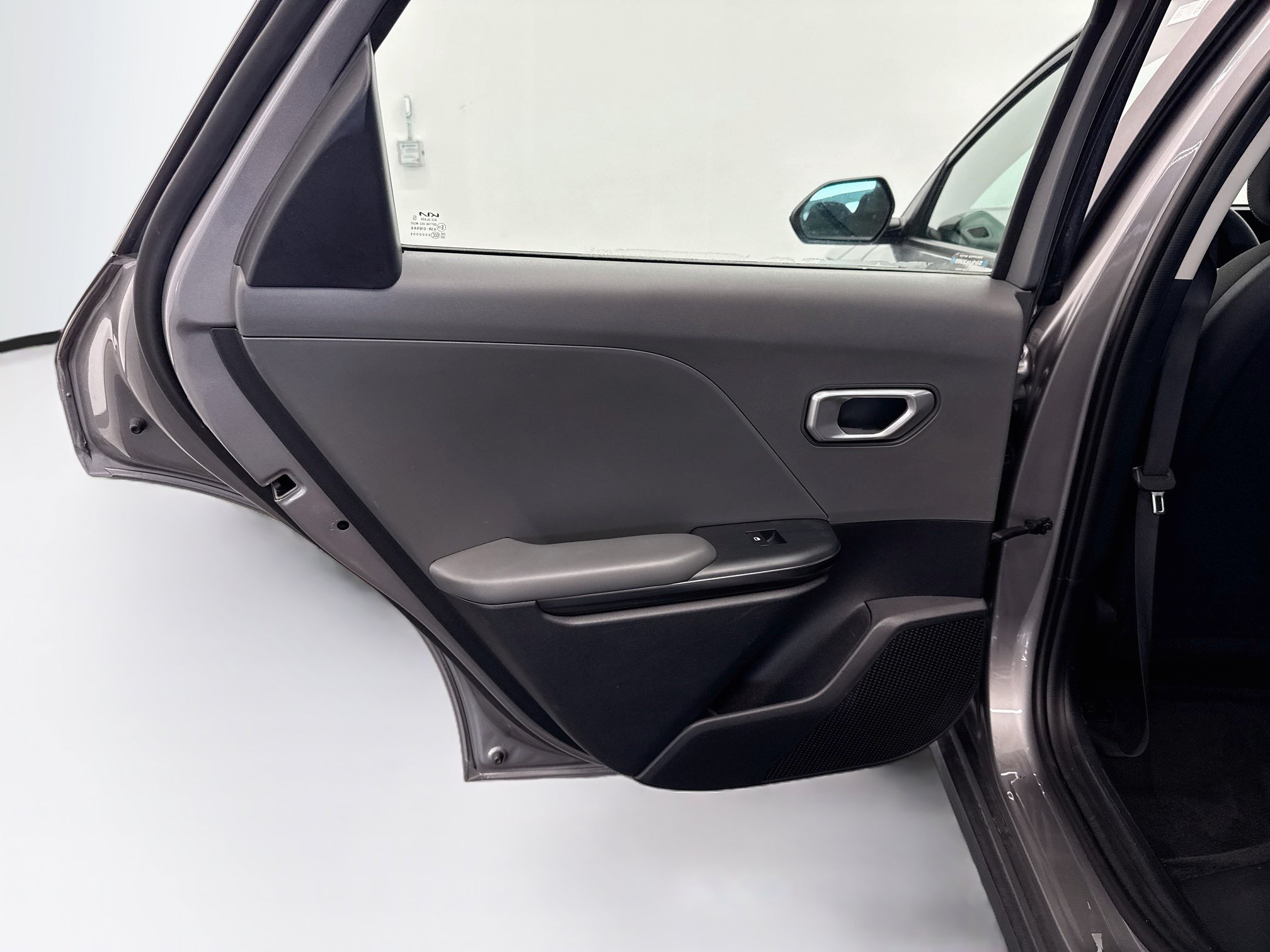Used 2025 Kia K4 FWD image 27