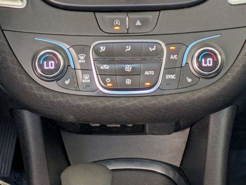 Used 2023 Chevrolet Malibu LT image 29