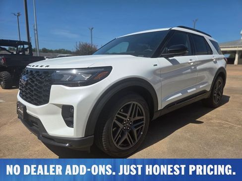 New 2026 Ford Explorer ST-Line w/ ST-Line Street Pack RWD image 1