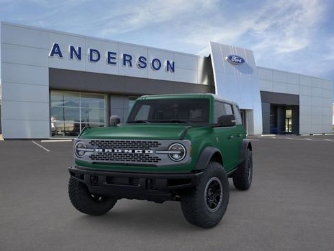 New 2025 Ford Bronco Badlands w/ Matte Film Protection Package AWD/4WD image 2
