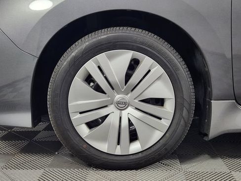 Used 2025 Nissan Leaf S FWD image 21