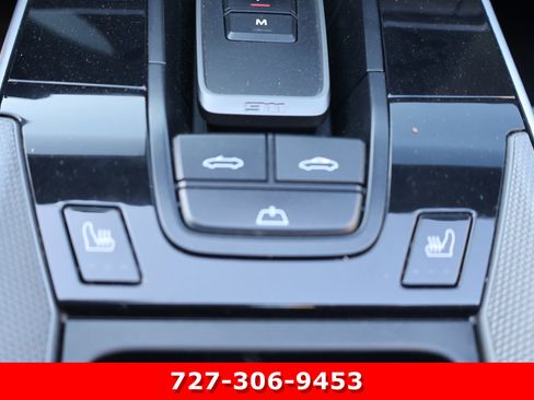 Used 2024 Porsche 911 Turbo AWD/4WD image 28