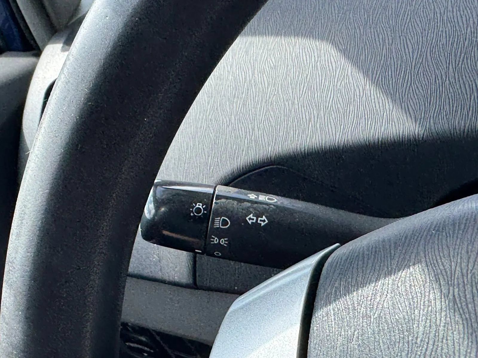 Used 2010 Toyota Prius Three w/ Navigation Pkg FWD image 28
