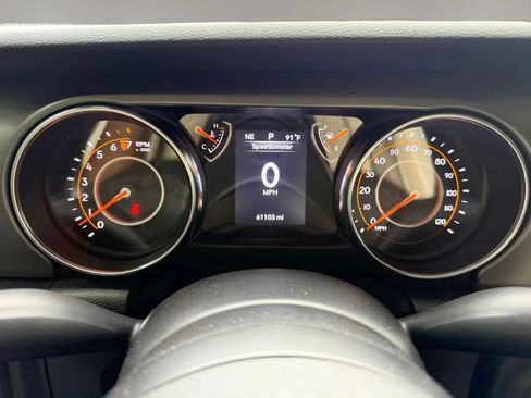 Used 2022 Jeep Gladiator Sport AWD/4WD image 17