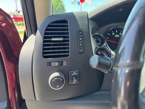 Used 2014 Chevrolet Silverado 3500 LT w/ Interior Plus Package image 17