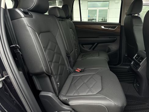 New 2026 Volkswagen Atlas SE image 27