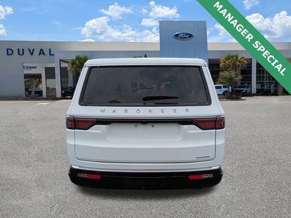 Used 2024 Jeep Wagoneer L Series III w/ Flexible Seating Group