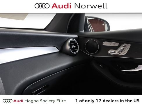 Used 2020 Mercedes-Benz GLC 300 4MATIC image 7